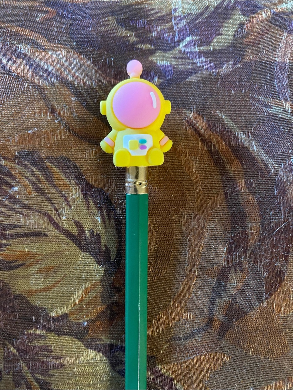🐊6/$12🐊 Yellow Astronaut Pen Topper